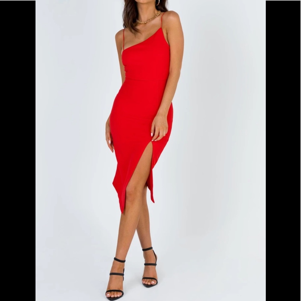 NWOT AERO MIDI DRESS RED
